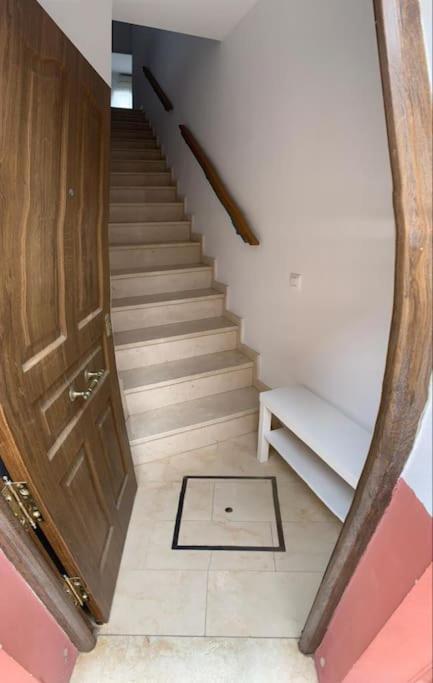 Apartamento Luminoso En Espartinas Totalmente Climatizado 외부 사진